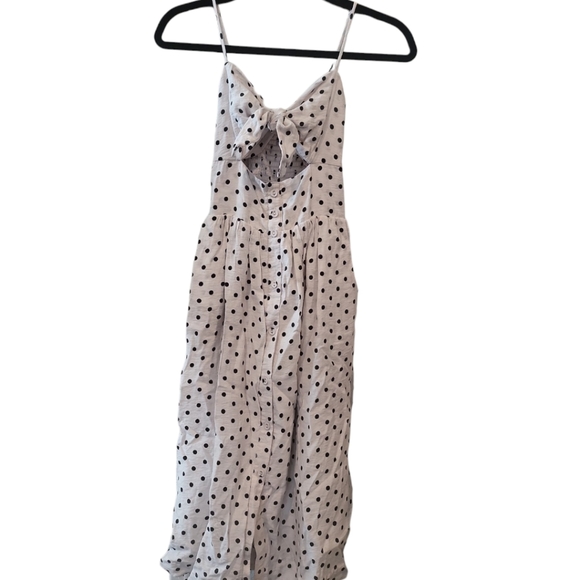 Xhilaration Dresses & Skirts - Xhilaration dress long polka dot white spring summer pockets classic versitile